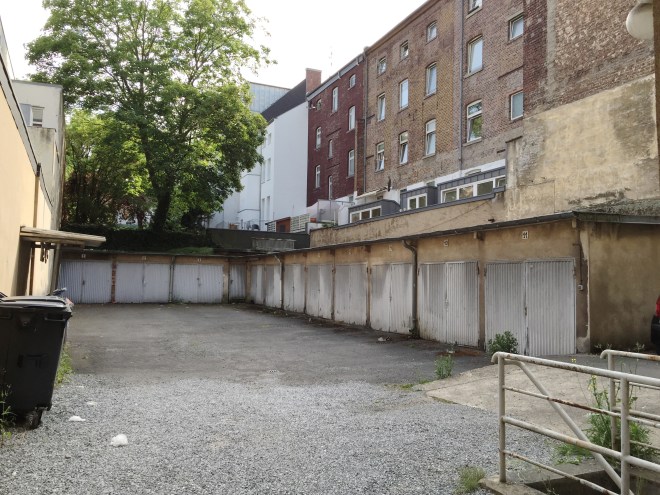 Aachen, Theaterstraße. 